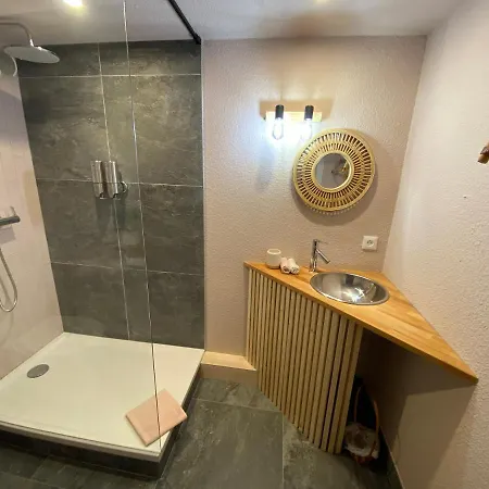 Alojamento de Acomodação e Pequeno-almoço Maison Georges Couthon Orcet